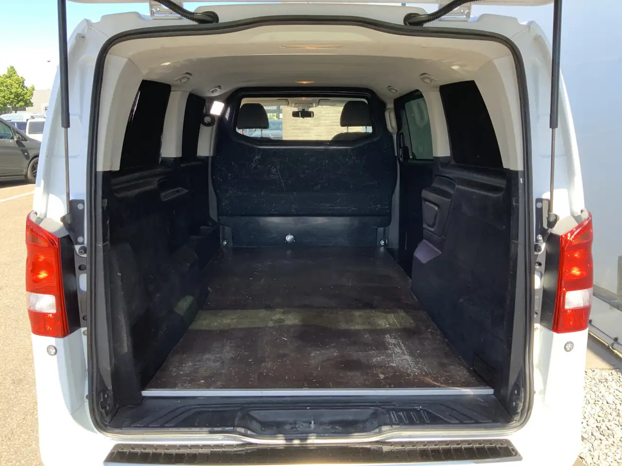 Kastenwagen Mercedes-Benz Vito Tourer XL 114 CDI Autom. Airco Cruise Camera Alu V: das Bild 16