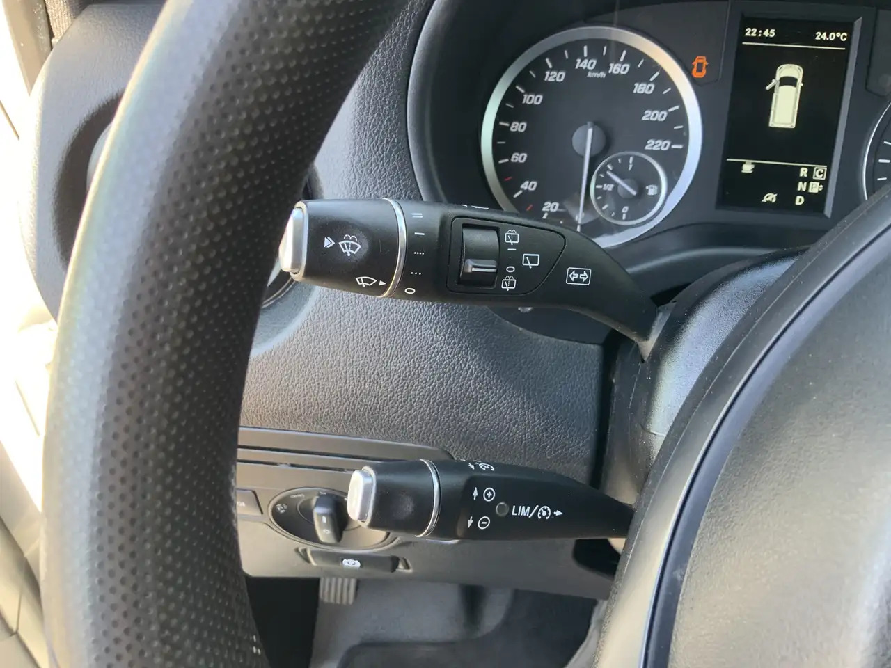 Kastenwagen Mercedes-Benz Vito Tourer XL 114 CDI Autom. Airco Cruise Camera Alu V: das Bild 8