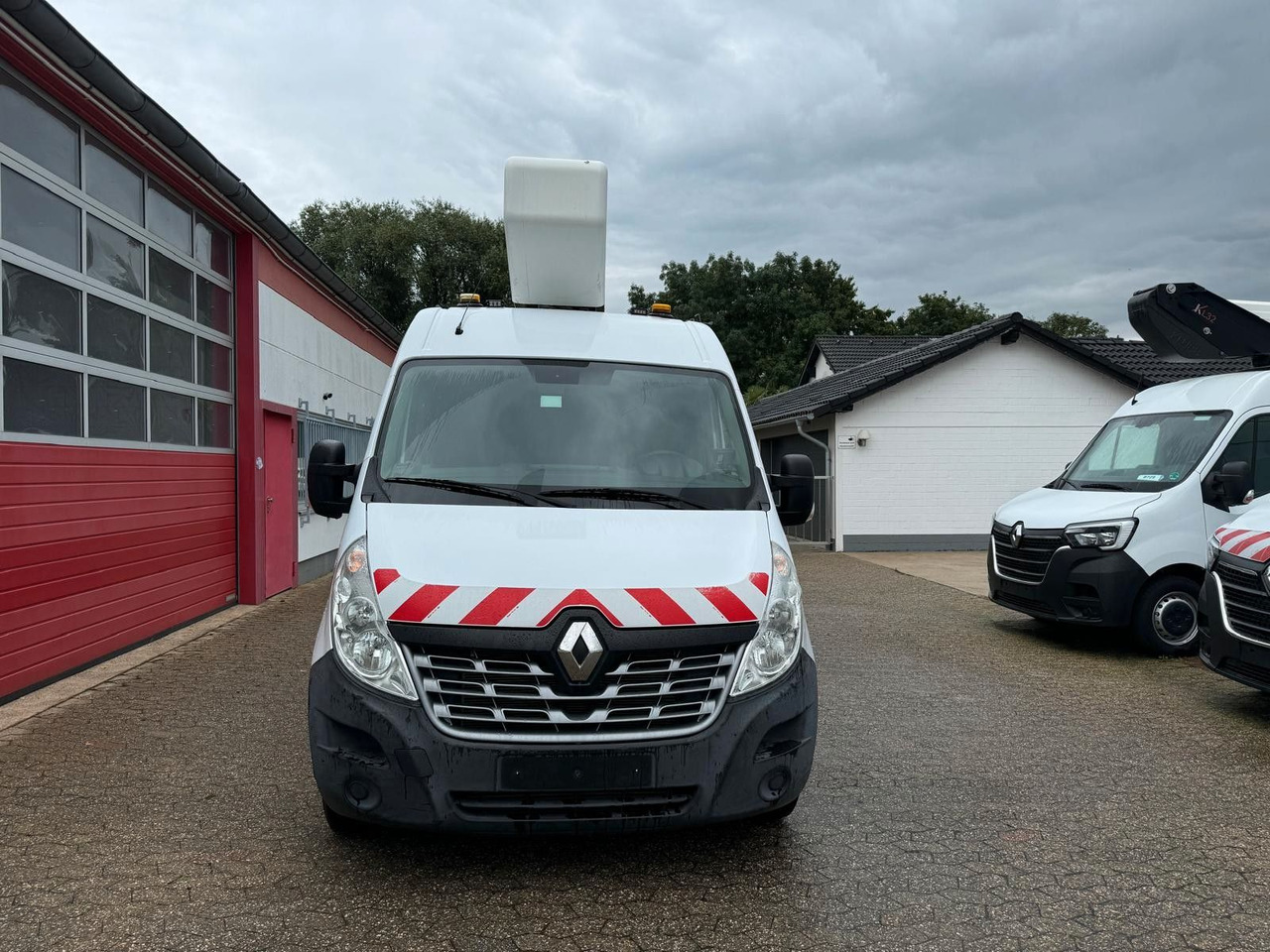 Renault Master L3H2 Steiger France Elévateur 172 TPFcc - LKW mit Arbeitsbühne: das Bild 2 Renault Master L3H2 Steiger France Elévateur 172 TPFcc - LKW mit Arbeitsbühne: das Bild 2