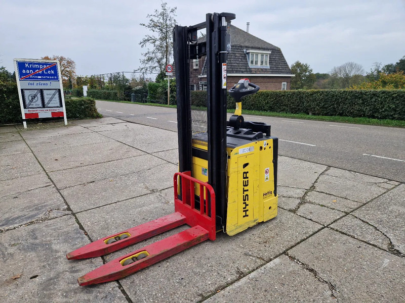 Hyster S1.5S elektrische stapelaar hefhoogte 3.17m. - Hochhubwagen: das Bild 3 Hyster S1.5S elektrische stapelaar hefhoogte 3.17m. - Hochhubwagen: das Bild 3