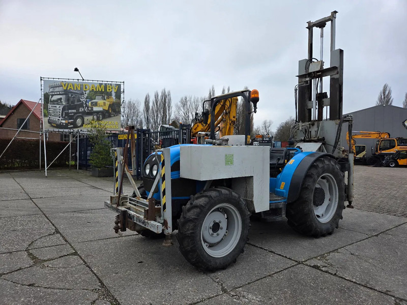 Landini Rex 95F speed five 4x4 drilling tractor - Bohrgerät: das Bild 2 Landini Rex 95F speed five 4x4 drilling tractor - Bohrgerät: das Bild 2