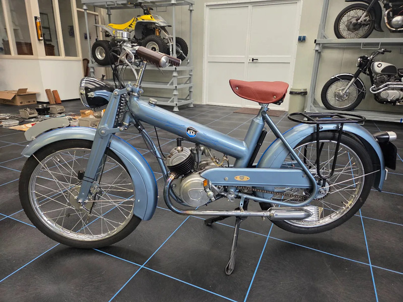 NSU Quick oldtimer motorfiets - Motorrad: das Bild 1 NSU Quick oldtimer motorfiets - Motorrad: das Bild 1