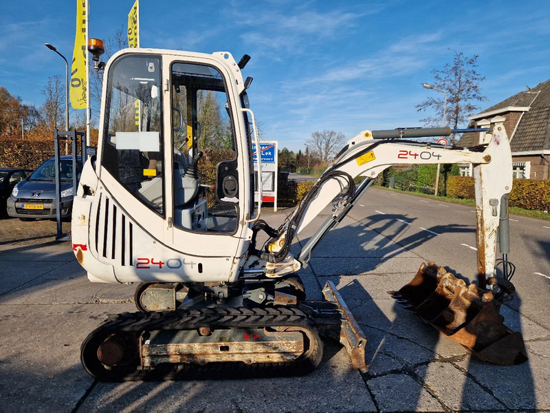 WACKER NEUSON 2404RD kan op een helling draaien - Minibagger: das Bild 3 WACKER NEUSON 2404RD kan op een helling draaien - Minibagger: das Bild 3