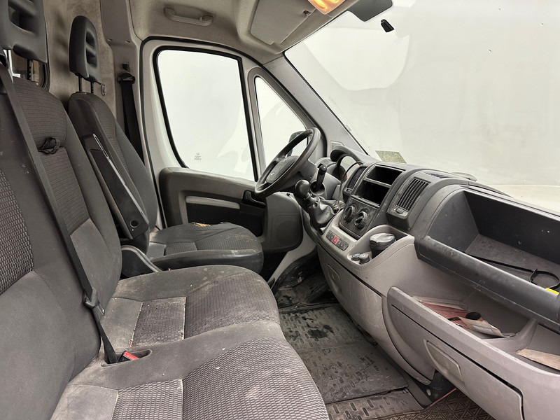 Citroën Jumper 2.2 HDI - Kastenwagen: das Bild 4 Citroën Jumper 2.2 HDI - Kastenwagen: das Bild 4