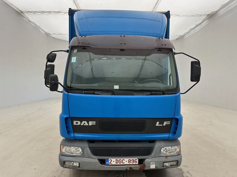 DAF LF45.150 - Plane LKW: das Bild 2 DAF LF45.150 - Plane LKW: das Bild 2