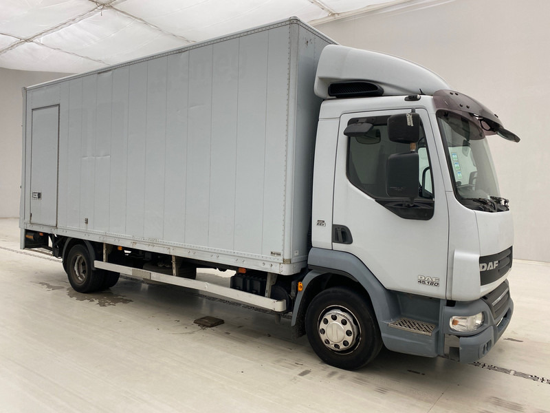 DAF LF45.180 - Koffer LKW: das Bild 3 DAF LF45.180 - Koffer LKW: das Bild 3