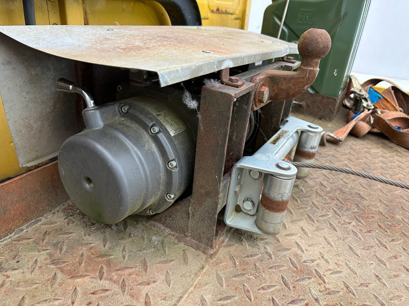 Autotransporter LKW MAN 8.224: das Bild 9