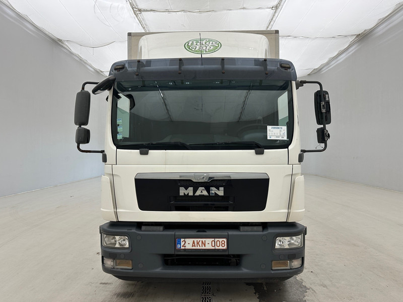 MAN TGM 12.250 - Koffer LKW: das Bild 2 MAN TGM 12.250 - Koffer LKW: das Bild 2