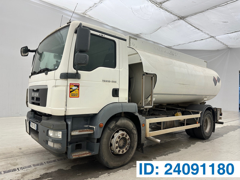 MAN TGM 18.290 - 4x2 - Tankwagen: das Bild 1 MAN TGM 18.290 - 4x2 - Tankwagen: das Bild 1