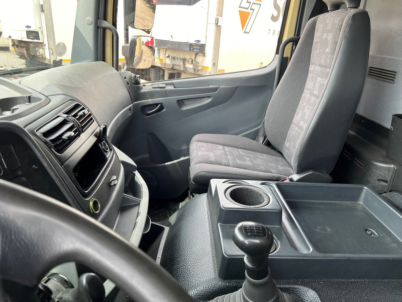 Plane LKW Mercedes-Benz Axor 1828: das Bild 13