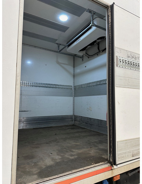 Kühlkoffer LKW Renault D12.210: das Bild 12