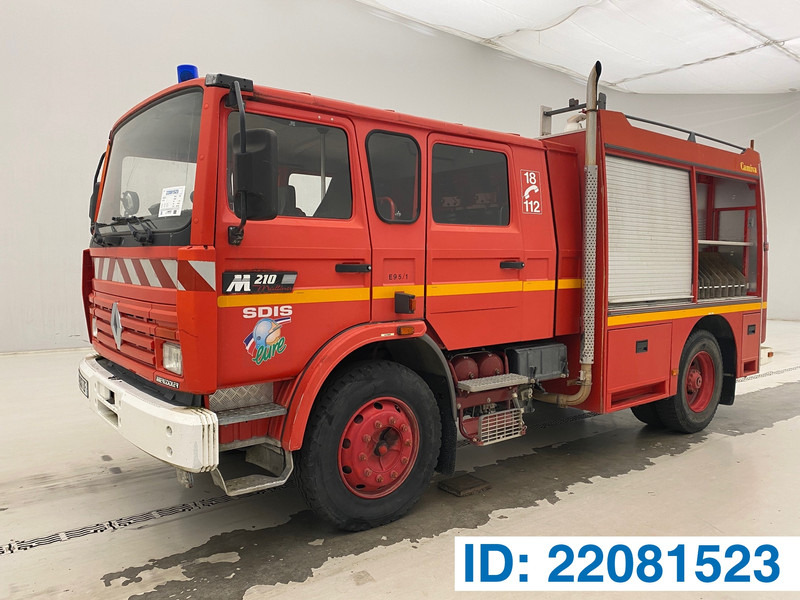 Renault M 210* - Feuerwehrfahrzeug: das Bild 1 Renault M 210* - Feuerwehrfahrzeug: das Bild 1