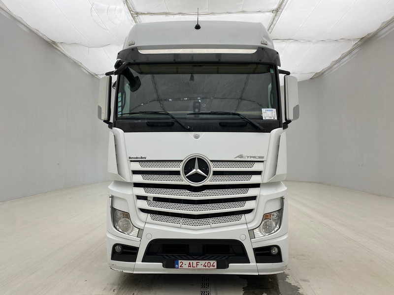 Mercedes-Benz Actros 1942 - Sattelzugmaschine: das Bild 2 Mercedes-Benz Actros 1942 - Sattelzugmaschine: das Bild 2