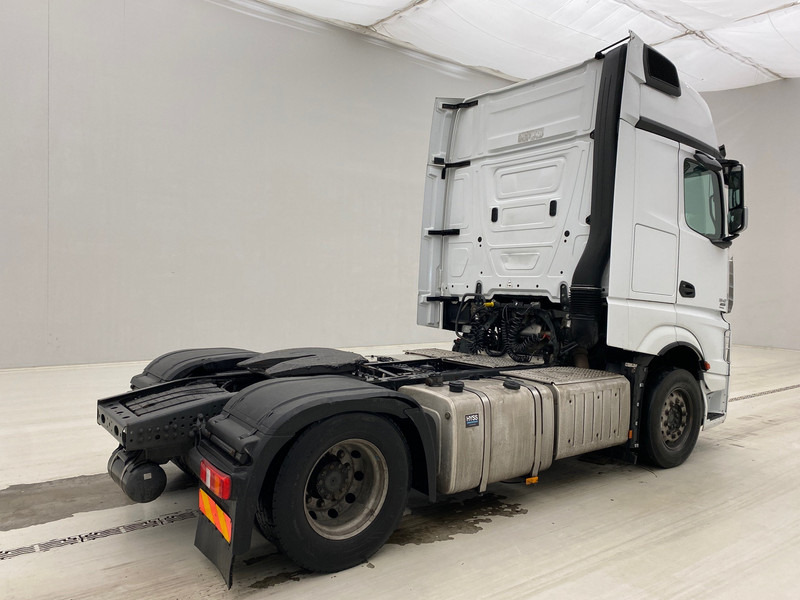 Mercedes-Benz Actros 1942 - Sattelzugmaschine: das Bild 4 Mercedes-Benz Actros 1942 - Sattelzugmaschine: das Bild 4