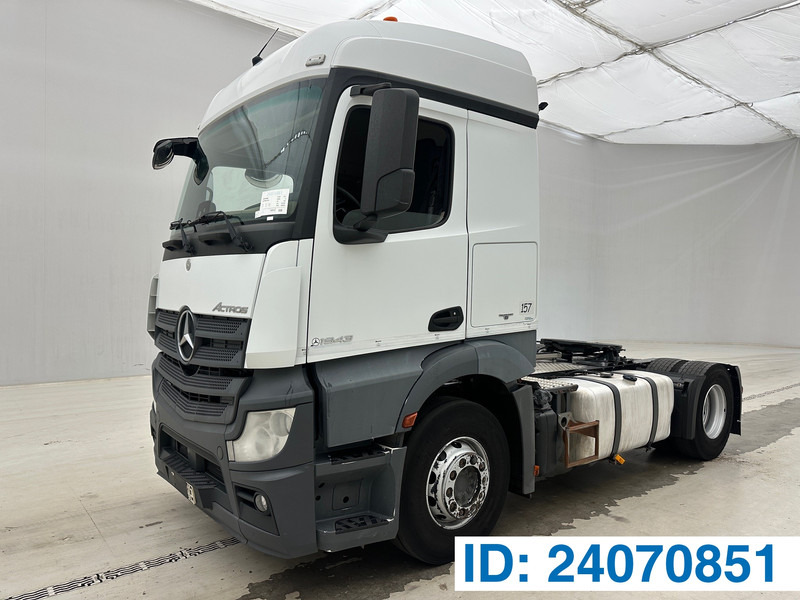 Mercedes-Benz Actros 1943 - Sattelzugmaschine: das Bild 1 Mercedes-Benz Actros 1943 - Sattelzugmaschine: das Bild 1