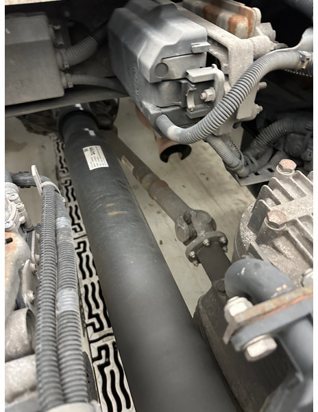 Sattelzugmaschine Volvo FH 420 Globetrotter - ADR: das Bild 10