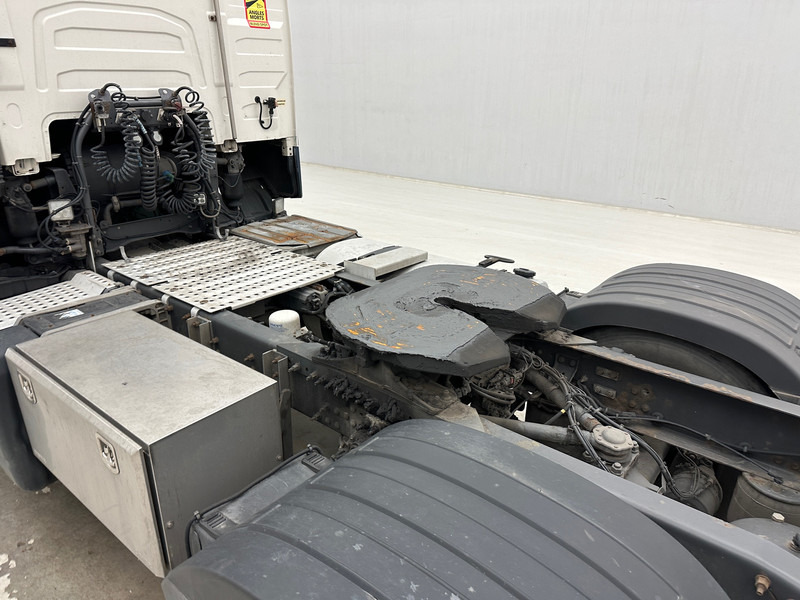 Sattelzugmaschine Volvo FH 420 Globetrotter - ADR: das Bild 8