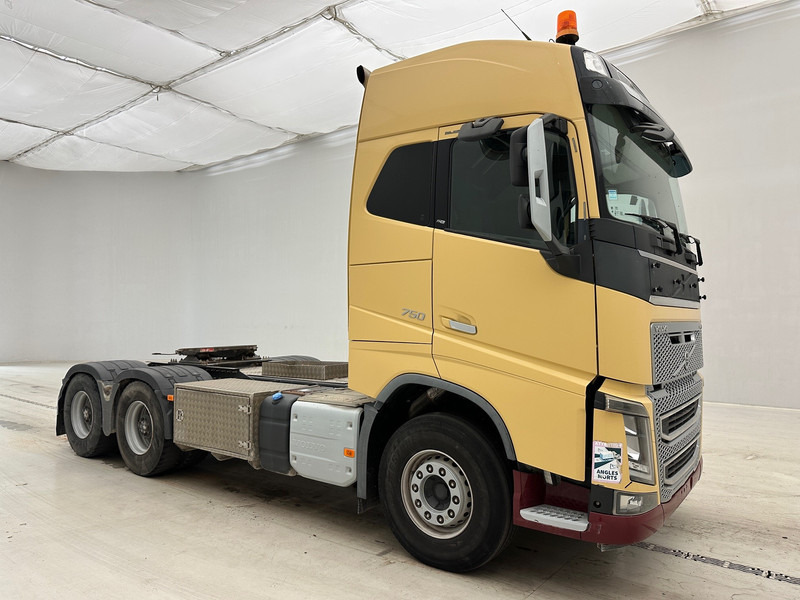 Volvo FH16.750 Globetrotter - 6x4 - Sattelzugmaschine: das Bild 3 Volvo FH16.750 Globetrotter - 6x4 - Sattelzugmaschine: das Bild 3