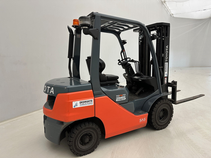 Dieselstapler Toyota*   2022 Tonero 25: das Bild 11