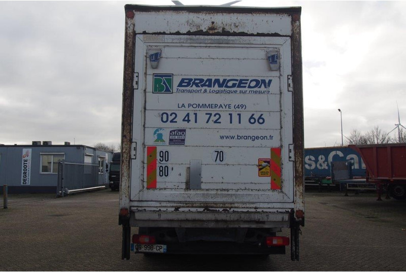 Volvo FE 260 - Koffer LKW: das Bild 5 Volvo FE 260 - Koffer LKW: das Bild 5