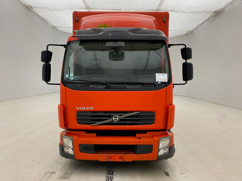 Volvo FL 240 - Koffer LKW: das Bild 2 Volvo FL 240 - Koffer LKW: das Bild 2
