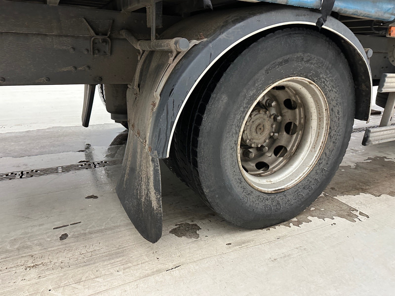 Plane LKW Volvo FL 250: das Bild 9 Plane LKW Volvo FL 250: das Bild 9