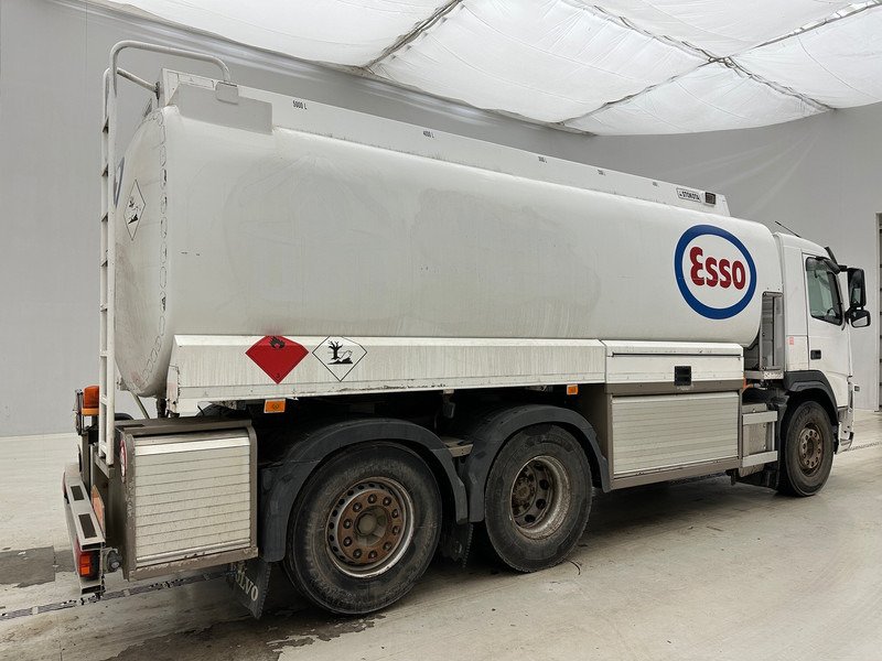Volvo FM 380 - 6x2 - Tankwagen: das Bild 4 Volvo FM 380 - 6x2 - Tankwagen: das Bild 4