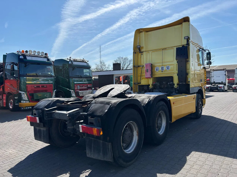DAF XF 95.530 6X4 Super Spacecab Steelsuspension Manual geabox Euro 3 - Sattelzugmaschine: das Bild 4 DAF XF 95.530 6X4 Super Spacecab Steelsuspension Manual geabox Euro 3 - Sattelzugmaschine: das Bild 4
