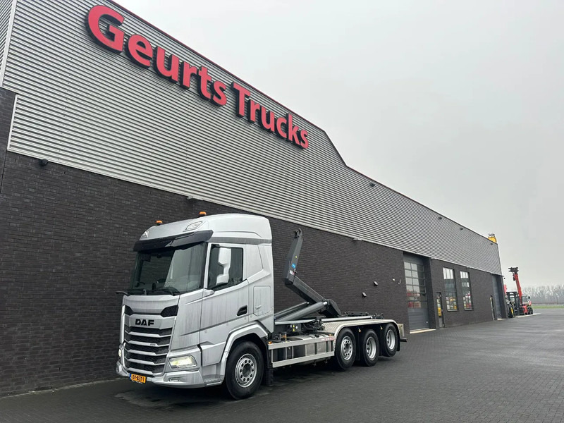 DAF XF 530 8X2 TRIPLE VDL S-30-6700 HAAKARMSYSTEEM/ABROLLKIPPER/HOOKLIFT/NIEUW/NEW - Abrollkipper: das Bild 2 DAF XF 530 8X2 TRIPLE VDL S-30-6700 HAAKARMSYSTEEM/ABROLLKIPPER/HOOKLIFT/NIEUW/NEW - Abrollkipper: das Bild 2