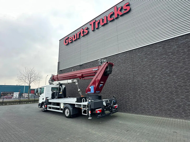 MAN TGL 7.180 4X2 BB BOCKER AK37/4000 + JIB MONTAGEKRAN/DACHDECKERKRAN/ROOFCRANE/KRAAN/KRAN/GRUA - Autokran: das Bild 4 MAN TGL 7.180 4X2 BB BOCKER AK37/4000 + JIB MONTAGEKRAN/DACHDECKERKRAN/ROOFCRANE/KRAAN/KRAN/GRUA - Autokran: das Bild 4