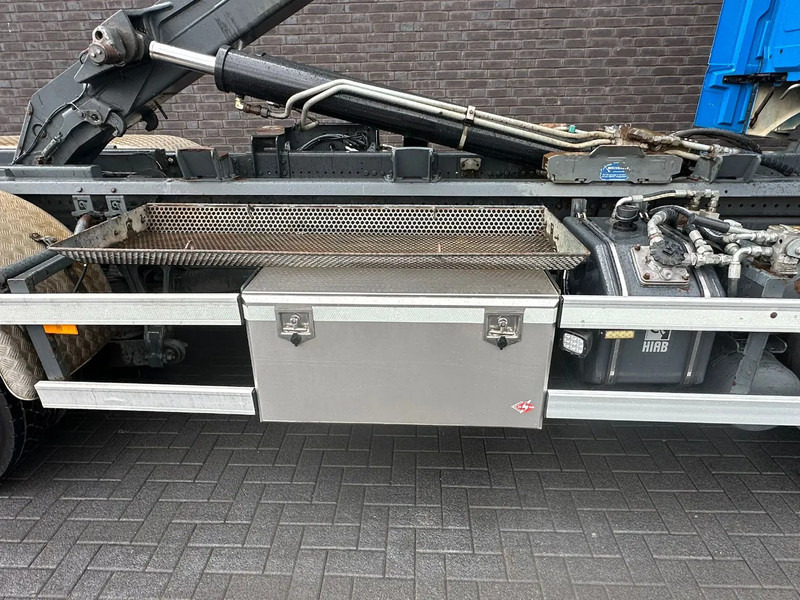 Abrollkipper Mercedes-Benz Actros 2545 6X2 MET HIAB MULTILIFT XR21S61 HAAKARMSYSTEEM / ABROLLKIPPER / HOOKLIFT: das Bild 19 Abrollkipper Mercedes-Benz Actros 2545 6X2 MET HIAB MULTILIFT XR21S61 HAAKARMSYSTEEM / ABROLLKIPPER / HOOKLIFT: das Bild 19