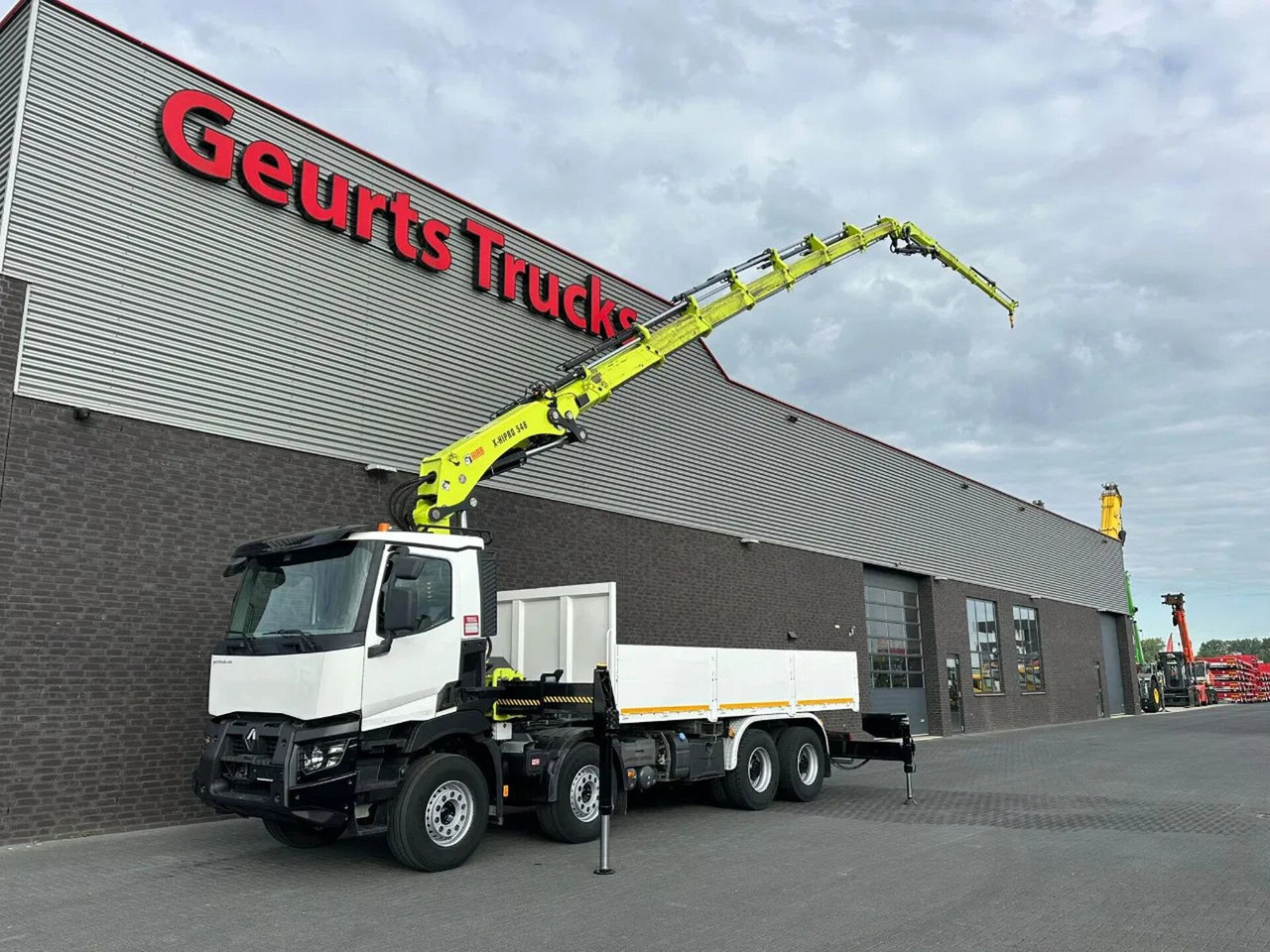 Renault C460 8X4 + HIAB X-HIPRO 548 E-7 MET JIB KRAAN / - Autokran: das Bild 2 Renault C460 8X4 + HIAB X-HIPRO 548 E-7 MET JIB KRAAN / - Autokran: das Bild 2