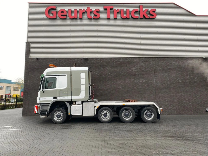 Mercedes-Benz Actros 4360 V8 8X6 V8 SLT TITAN HEAVY DUTY TRACTOR 250 TON - Sattelzugmaschine: das Bild 1 Mercedes-Benz Actros 4360 V8 8X6 V8 SLT TITAN HEAVY DUTY TRACTOR 250 TON - Sattelzugmaschine: das Bild 1