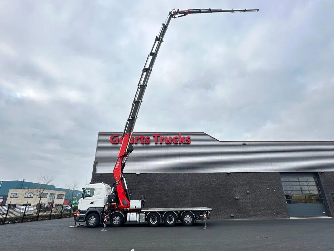Scania R520 V8 10X4 TRIDEM + F1650RA.2.28 + JIB L816 KR - Autokran: das Bild 4 Scania R520 V8 10X4 TRIDEM + F1650RA.2.28 + JIB L816 KR - Autokran: das Bild 4
