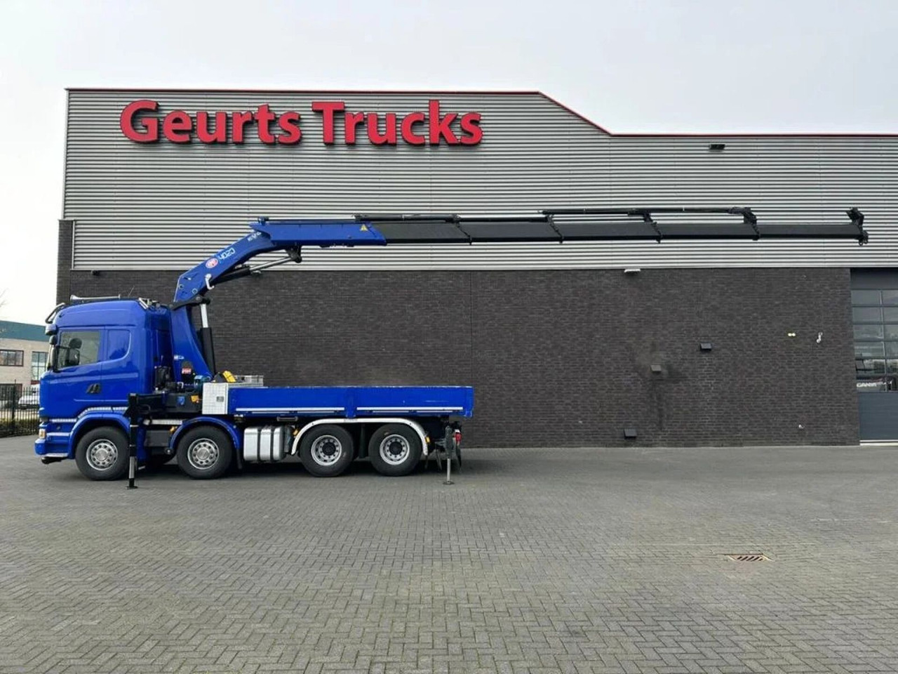 Scania R580 V8 8X4 TREKKER-BAKWAGEN COMBI + HMF 4020-K5 - Autokran: das Bild 1 Scania R580 V8 8X4 TREKKER-BAKWAGEN COMBI + HMF 4020-K5 - Autokran: das Bild 1