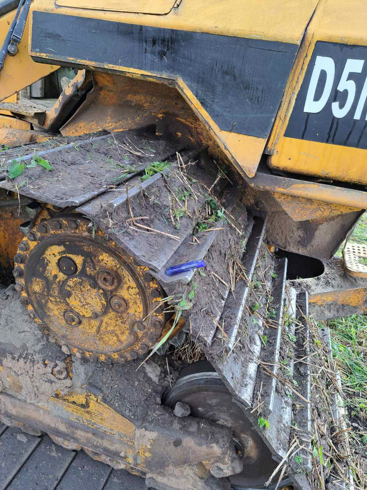 CATERPILLAR D5 M - Bulldozer: das Bild 4 CATERPILLAR D5 M - Bulldozer: das Bild 4