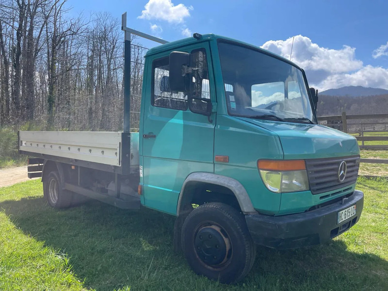 Mercedes-Benz 612 MANUEL gearbox - Koffer LKW: das Bild 3 Mercedes-Benz 612 MANUEL gearbox - Koffer LKW: das Bild 3