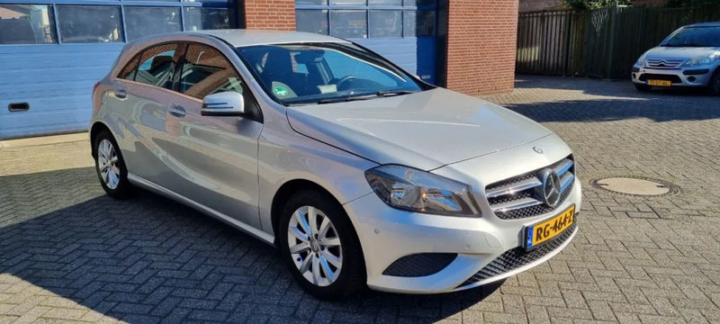 Mercedes-Benz A-Klasse 180 automaat.. 180 automaat - Schrägheck: das Bild 1 Mercedes-Benz A-Klasse 180 automaat.. 180 automaat - Schrägheck: das Bild 1
