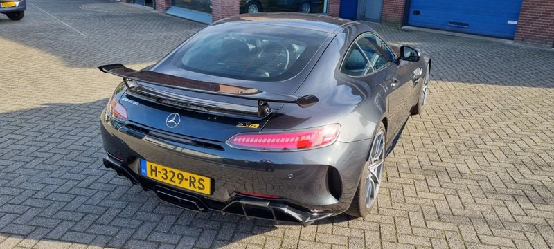 Mercedes-Benz AMG GT R... GTR - PKW: das Bild 2 Mercedes-Benz AMG GT R... GTR - PKW: das Bild 2