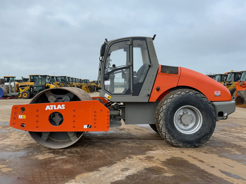 Atlas AW1120 (12t) - Walzen: das Bild 1 Atlas AW1120 (12t) - Walzen: das Bild 1