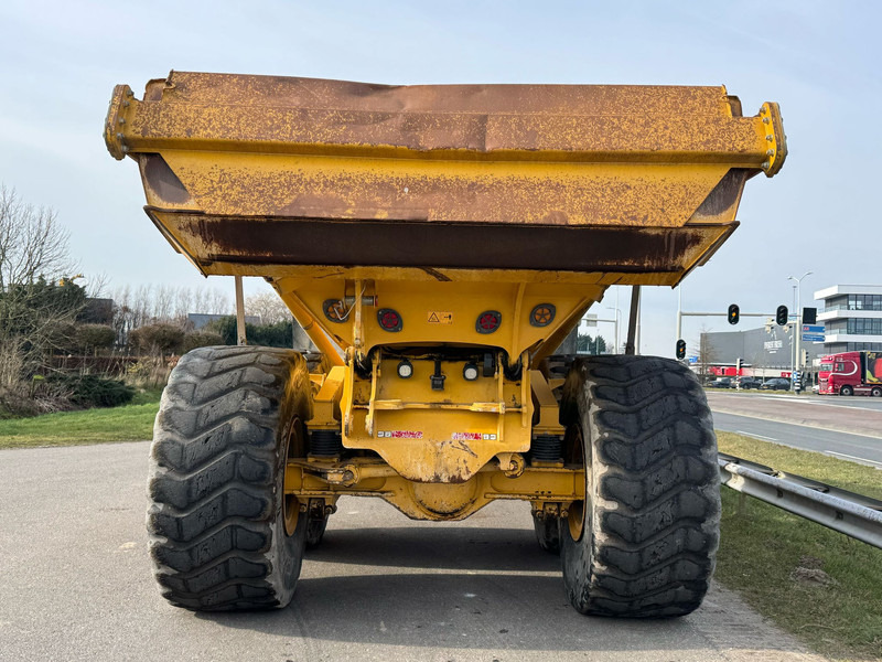 BELL B45E 6x6 - Knickgelenkter Dumper: das Bild 4 BELL B45E 6x6 - Knickgelenkter Dumper: das Bild 4