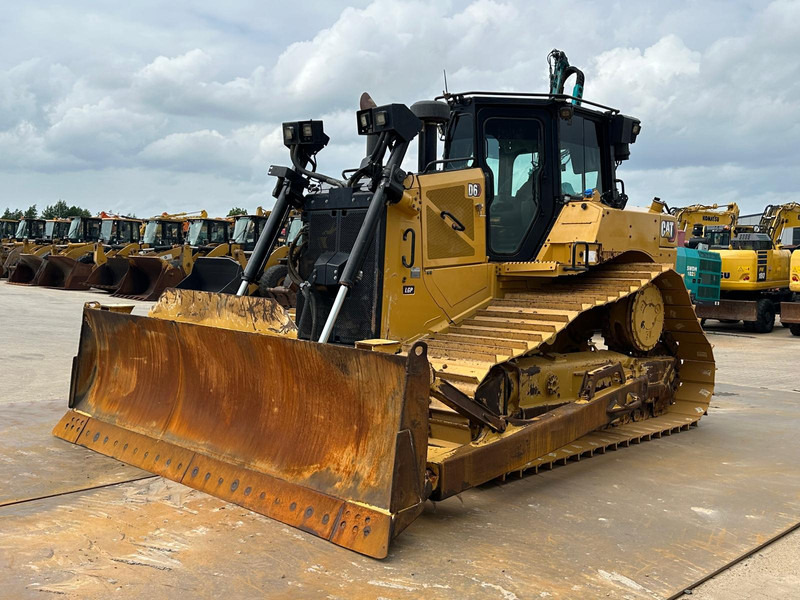 Caterpillar D6 LGP - Bulldozer: das Bild 2 Caterpillar D6 LGP - Bulldozer: das Bild 2
