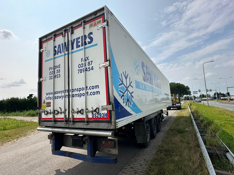 Gray and Adams Meat Hook Thermo King SLXE 400 - Kühlkoffer Auflieger: das Bild 5 Gray and Adams Meat Hook Thermo King SLXE 400 - Kühlkoffer Auflieger: das Bild 5