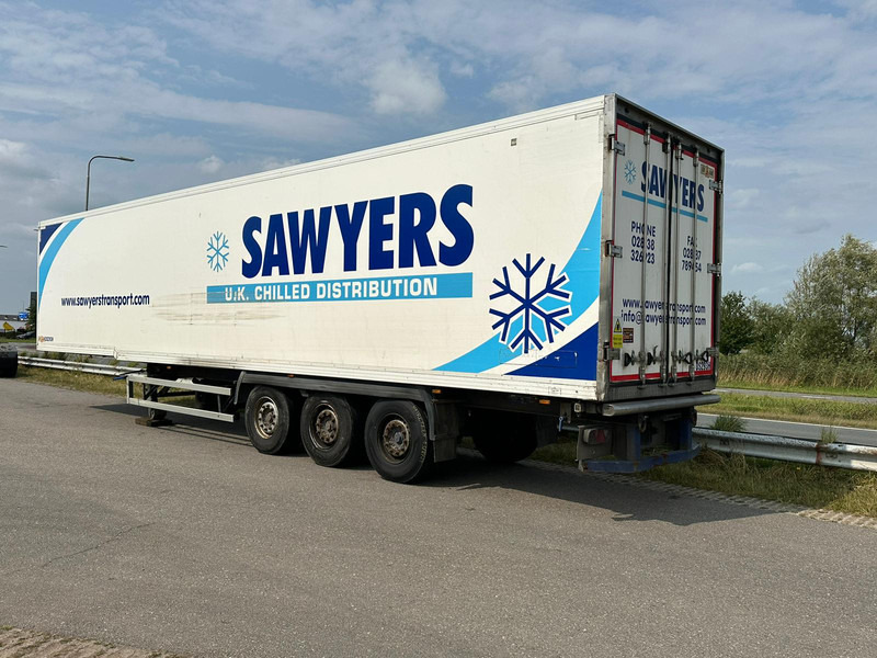 Gray and Adams Meat Hook Thermo King SLXE 400 - Kühlkoffer Auflieger: das Bild 3 Gray and Adams Meat Hook Thermo King SLXE 400 - Kühlkoffer Auflieger: das Bild 3