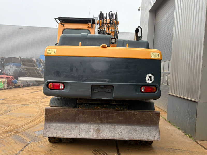 Hyundai Robex 180W-9A - Mobilbagger: das Bild 4 Hyundai Robex 180W-9A - Mobilbagger: das Bild 4