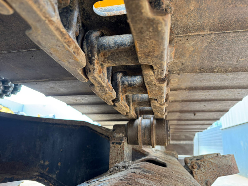 Kettenbagger JCB JS220 LC Semi Long Reach - 10 meter: das Bild 16