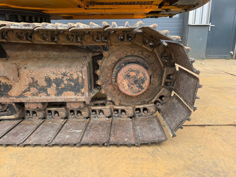 Kettenbagger JCB JS220 LC Semi Long Reach - 10 meter: das Bild 9