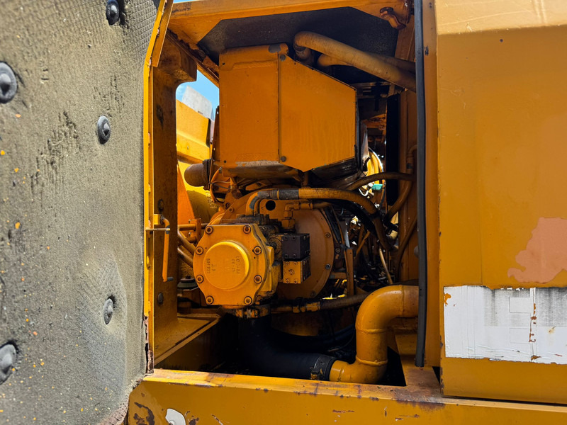 Mobilbagger Liebherr A900C: das Bild 15