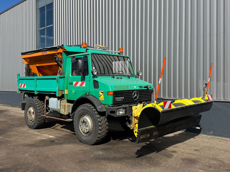 MERCEDESBENZ Unimog U1700 - Kehrmaschine: das Bild 5 MERCEDESBENZ Unimog U1700 - Kehrmaschine: das Bild 5