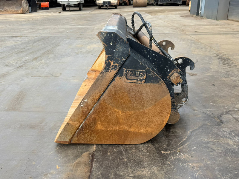 Schaufel ZFE Side-Tilting bucket: das Bild 8